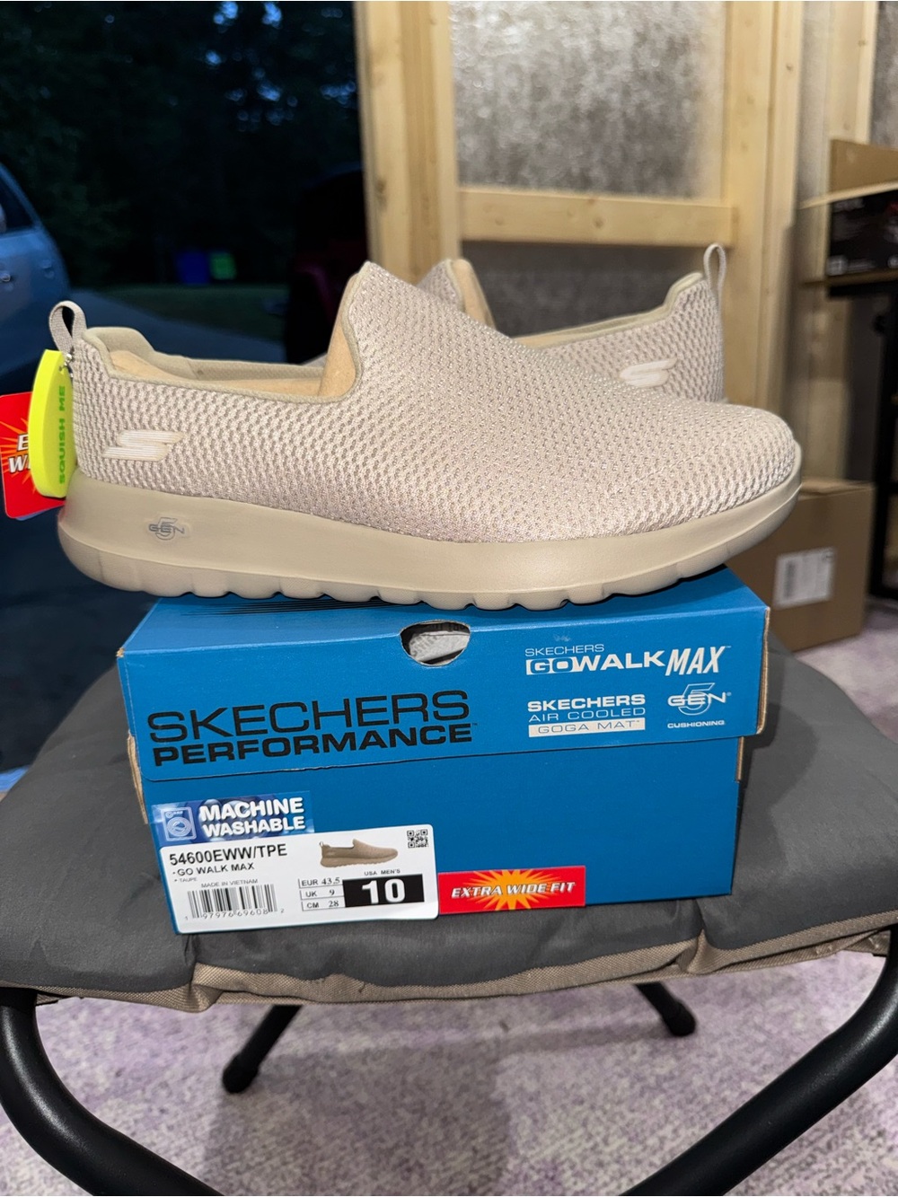 Skechers Performance GOwalk Max – Men’s Size 10 Extra Wide